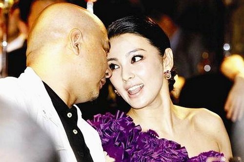 娱乐圈“吃瓜三姐妹”内幕揭秘:幕后真相逐渐浮出水面