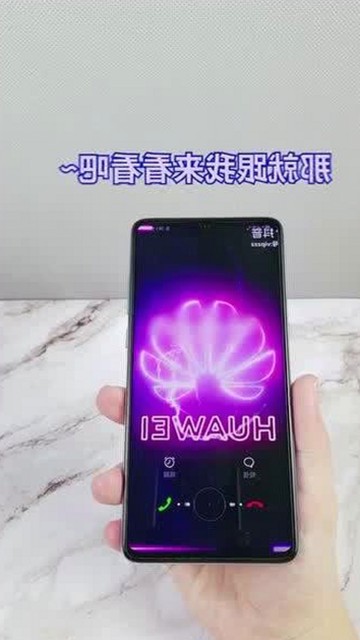 某知名明星夫妻疑似出现婚姻危机，真相尚未明确